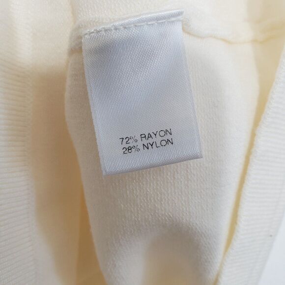 Investments Woman's Soft Ivory Mock Neck Pleated Front Top, Size Large - Picture 6 of 8